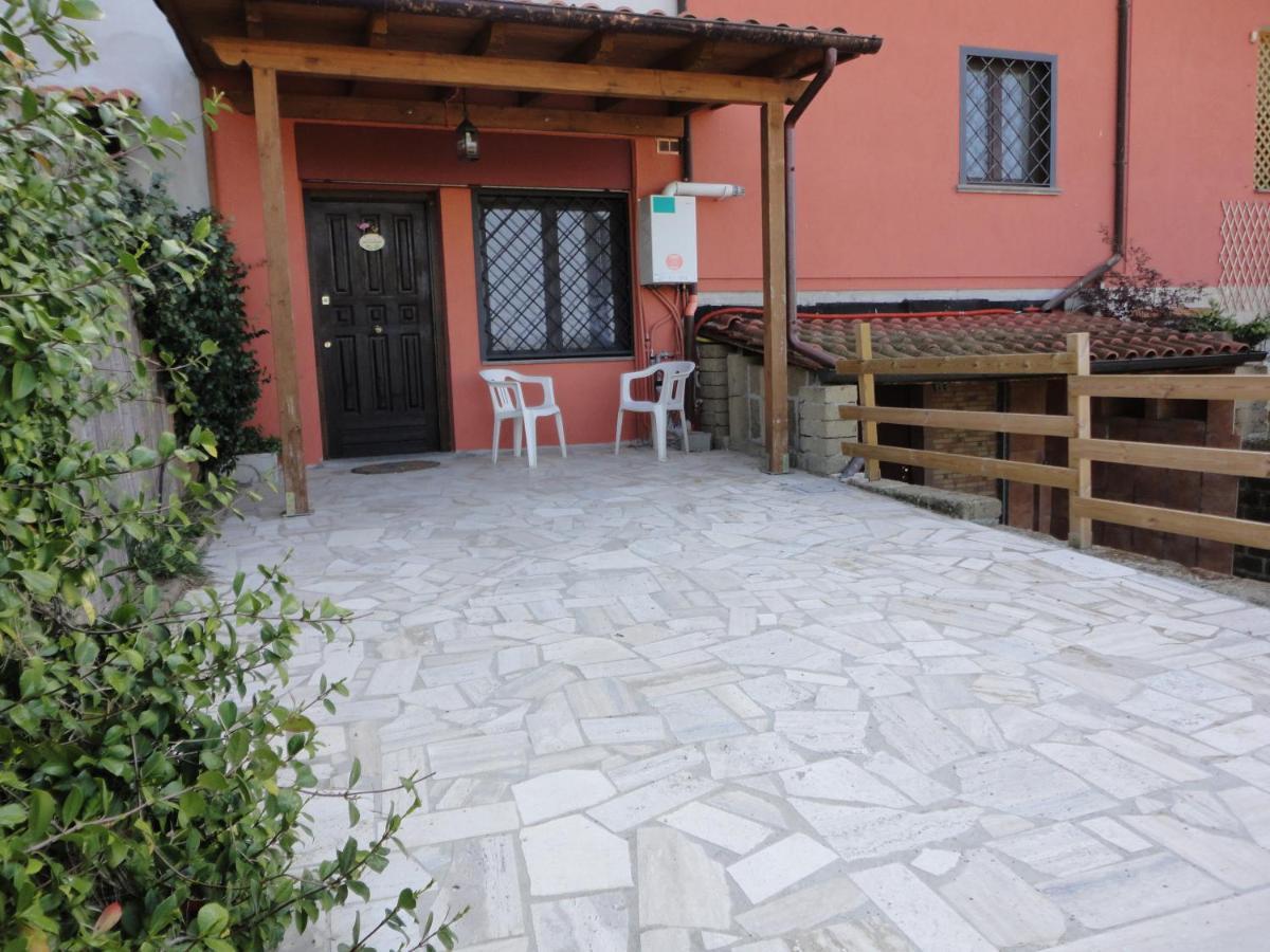 Grazioso Appartamento In Villa ブラッチャーノ エクステリア 写真